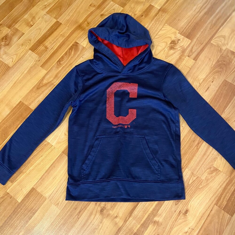Genuine Merchandise Team Athletics Cleveland Guardians MLB hoodie Med (8-10)